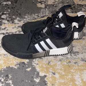 Adidas boost tennis shoes